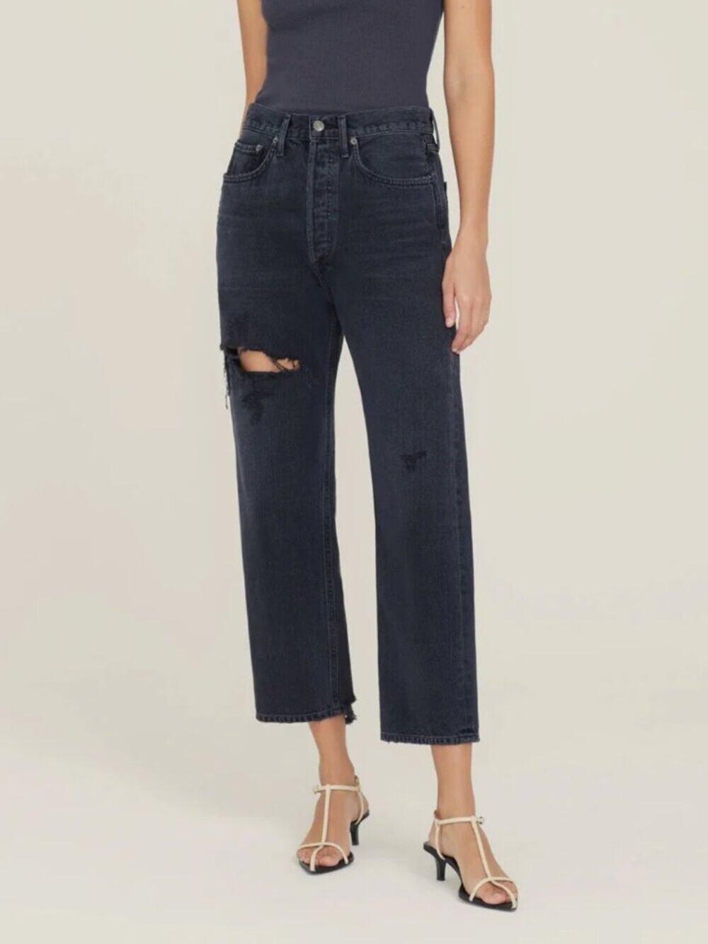 AGOLDE 90's Crop Distressed Jeans in Shutter Wash